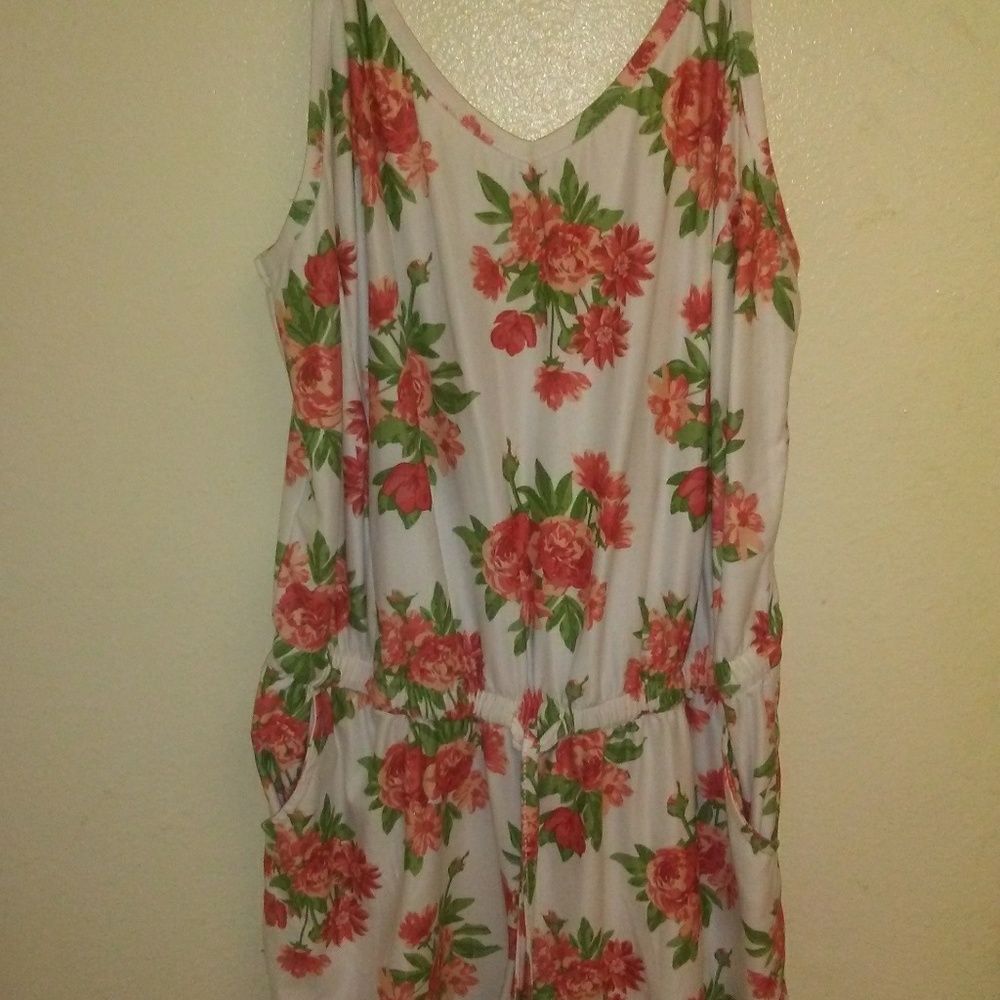 One piece spaghetti strap romper